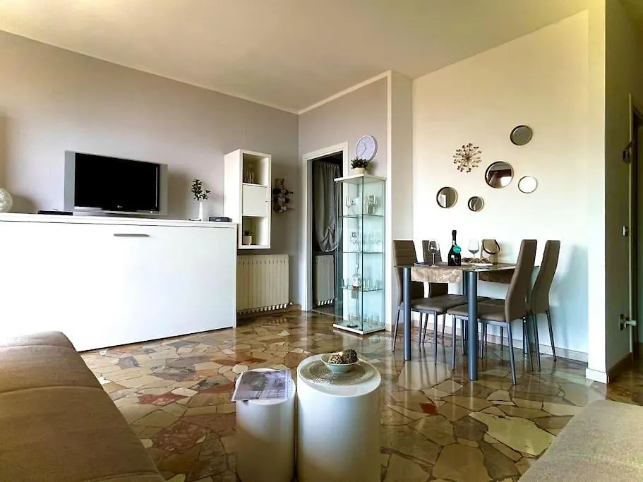 Ferienwohnung Studio Belvedere Brezzo Apartment