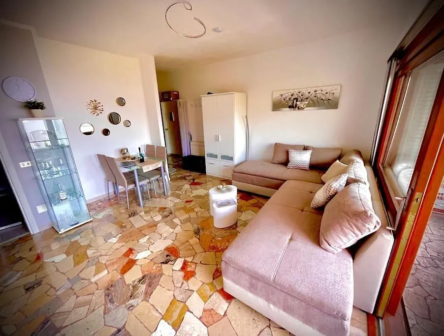 Ferienwohnung Studio Belvedere Brezzo Apartment
